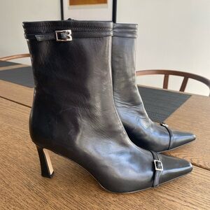 BRUNO MAGLI Elegant Black Leather Ankle Boots SIZE 10